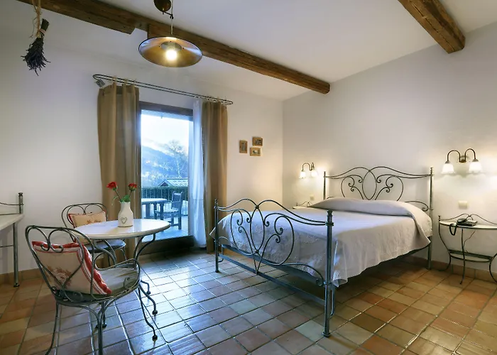 Autantic Hotel 3*
