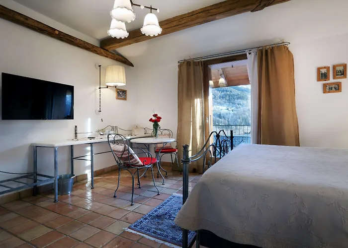 Hotel Autantic 3*